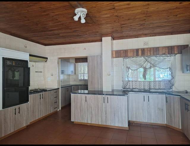 4 BEDROOM PROPERTY TO RENT IN BRENTHURST